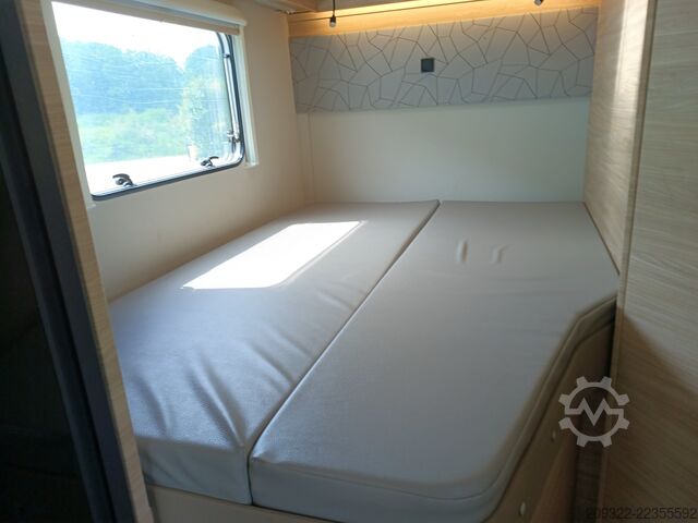 Teilintegriertes Wohnmobil Fiat Ducato Weinsberg Carasuite 2024 | Cambio automatico | 5 posti letto