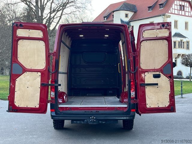 High top van VOLKSWAGEN CRAFTER 177 PS 4 MOTION OFFROAD REIFEN KLIMA