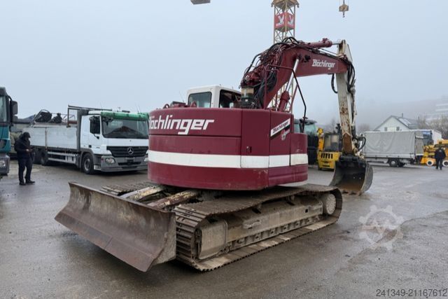 Kettenbagger Caterpillar CATERPILLAR | 321C Oilquick 1x Schaufeln