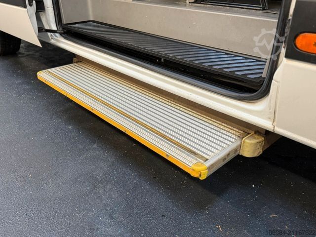 Kleinbus MERCEDES-BENZ Sprinter 316 MAXI 7 Sitze Klima AHK STHZ