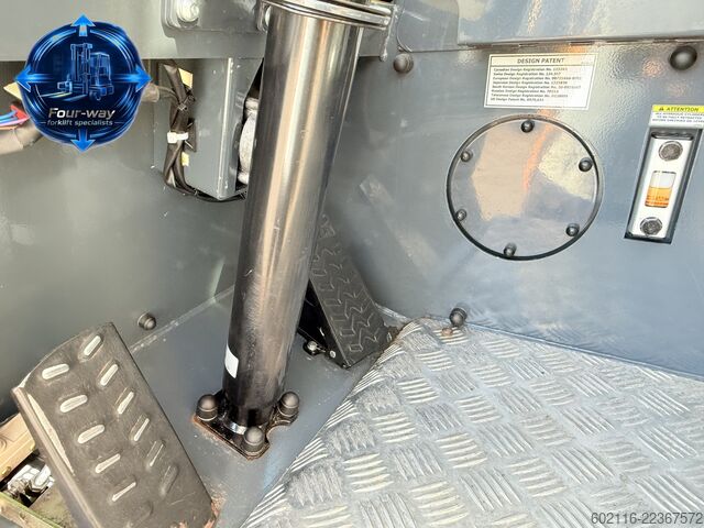 4-way forklift Combilift CB4000 DIESEL TRIPLEX 5200 FULL CABIN