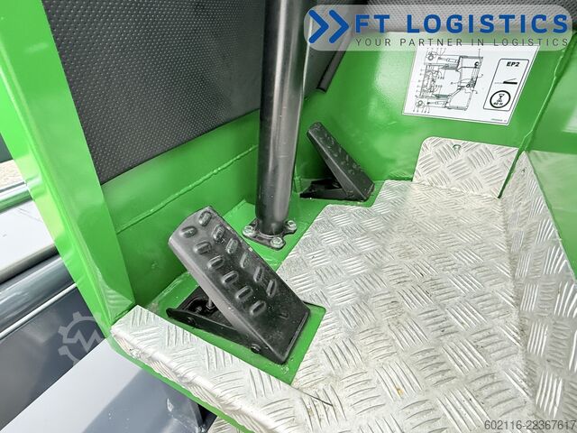 4-way forklift Combilift C3000 DIESEL WIDE FORK POSITIONER DUPLEX