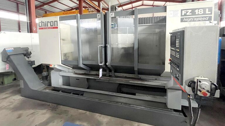 Vertikales Bearbeitungszentrum CHIRON FZ 18 L