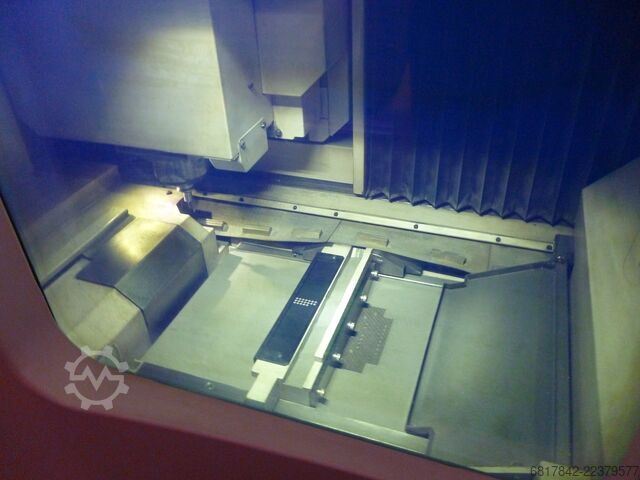 Hybrid additive machining center Matsuura LUMEX Avance-25