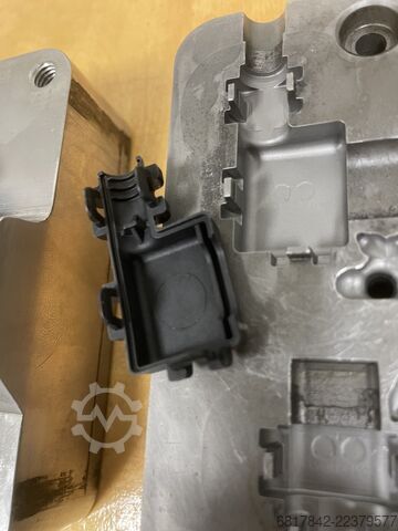 Hybrid additive machining center Matsuura LUMEX Avance-25