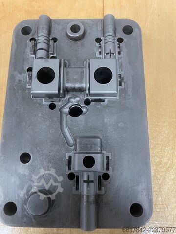 Hybrid additive machining center Matsuura LUMEX Avance-25