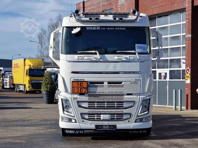 Fahrgestell mit Fahrerhaus Volvo FH 13.540 6x2*4 Chassis - Low KM - ADR - Full a...