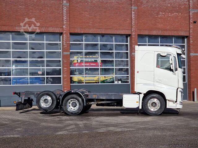 Fahrgestell mit Fahrerhaus Volvo FH 13.540 6x2*4 Chassis - Low KM - ADR - Full a...
