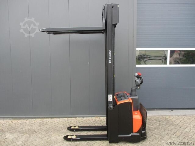 Pallet stacker BT SWE120