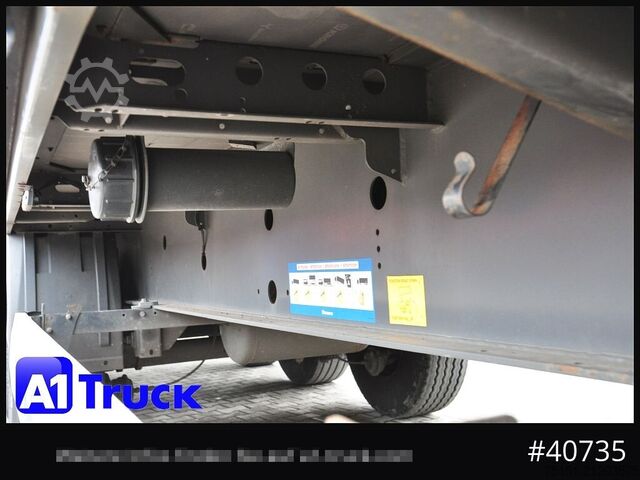 Auflieger mit Pritsche & Plane KRONE SD Tautliner, Code XL, BPW