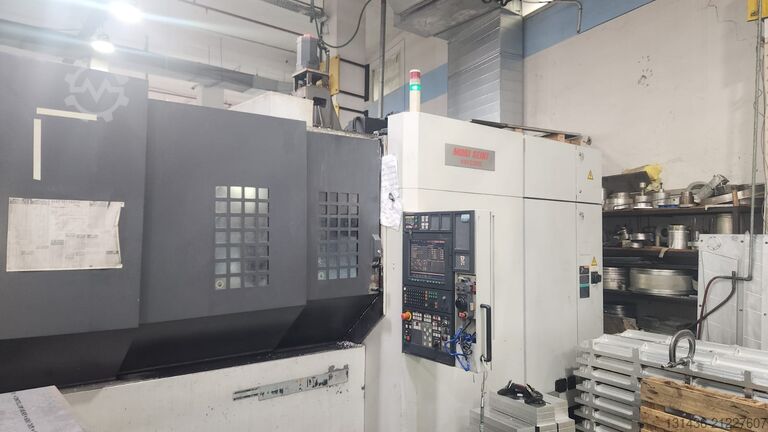 Vertikales Bearbeitungszentrum Mori Seiki VS 10000