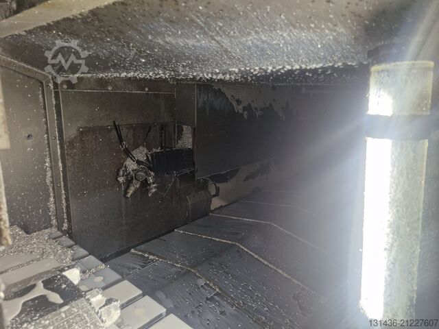 Vertikales Bearbeitungszentrum Mori Seiki VS 10000