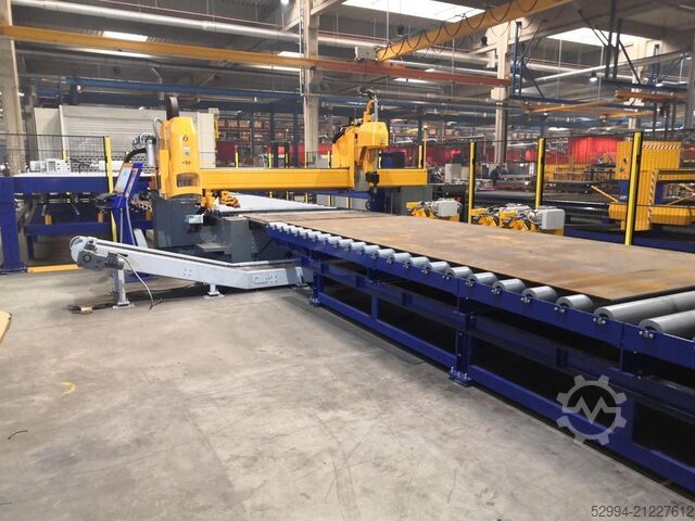 Brennschneidmaschinen (Gas + Plasma) MicroStep DS automatic process line