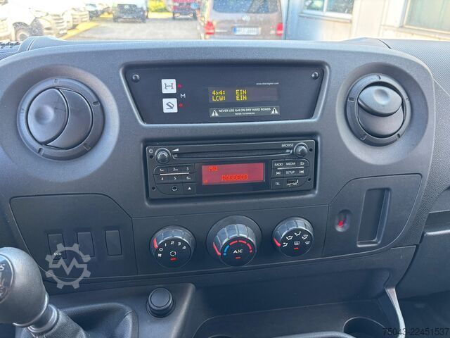 Pick-up van Renault Master Doka*Allrad*Klima*Kamera*1.Hand*