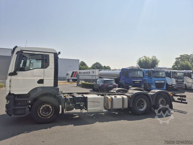 Truck chassis MAN TGS 26.510 6x2