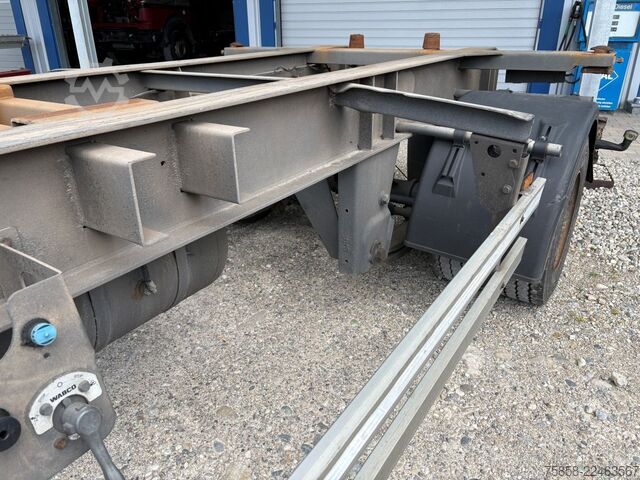 Swap chassis trailer SOMMER Verzinkte Lafetten Zwillingsreifen 17,5