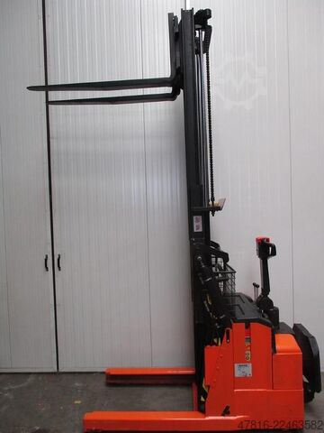 Hochhubwagen BT RWE120