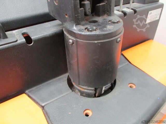 Hochhubwagen BT RWE120