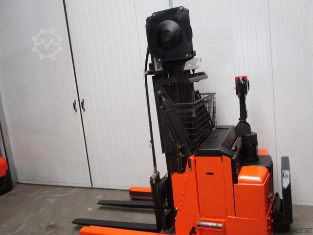 Hochhubwagen BT RWE120
