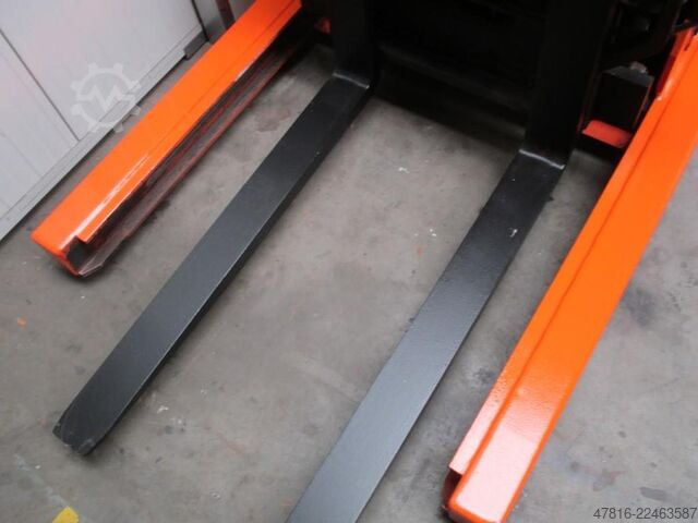 Hochhubwagen BT RWE120