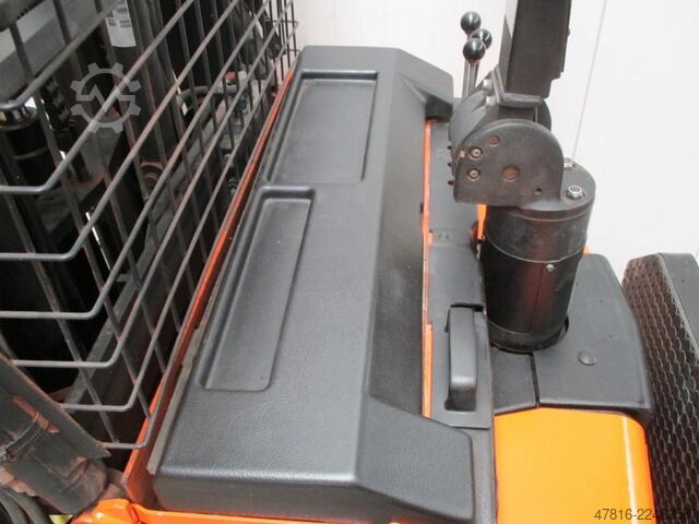 Hochhubwagen BT RWE120