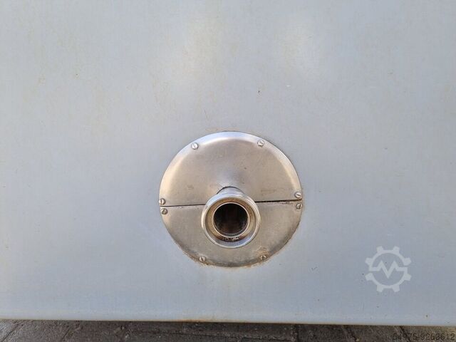 Stainless steel container with insulation  10694