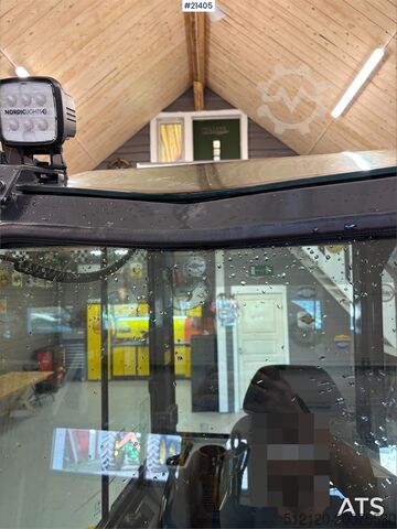 Minibagger Komatsu PC24MR-5 excavator with/ sanding bucket, rototilt,