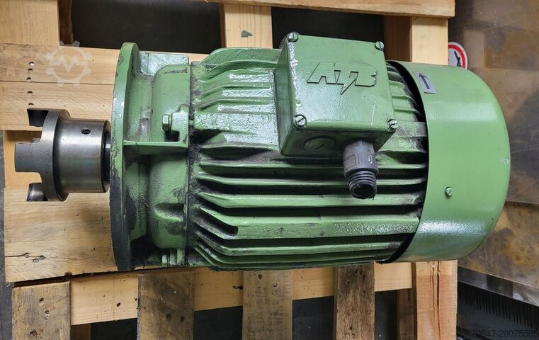 Electric motor with clutch ATB 15 kW