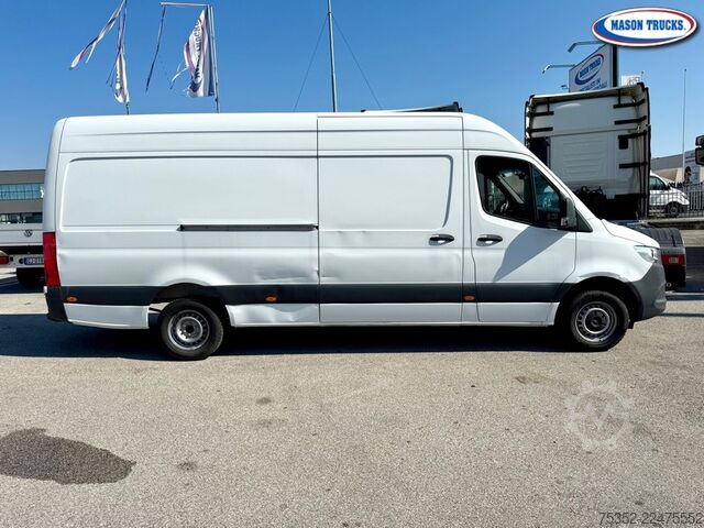 Panel van Mercedes-Benz Sprinter 317 CDI RWD
