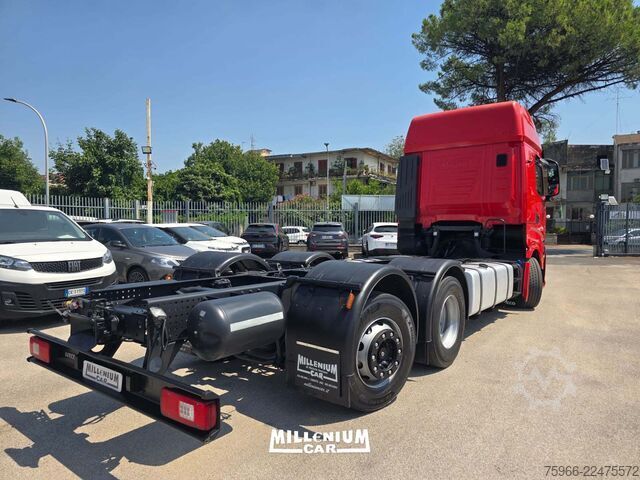Standard tractor unit Iveco SWAY 480 AUTOM RETARDER 2022 PASSO 4200