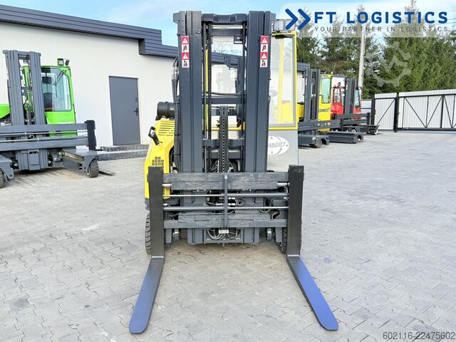 4-way forklift Combilift CB3000 GAS TRIPLEX 4900 FREE-LIFT
