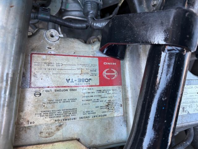 Kettenbagger NEW HOLLAND Kobelco E235 BSR-2 Nullheck Versteller MS21