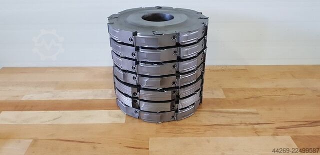 Groove cutter  