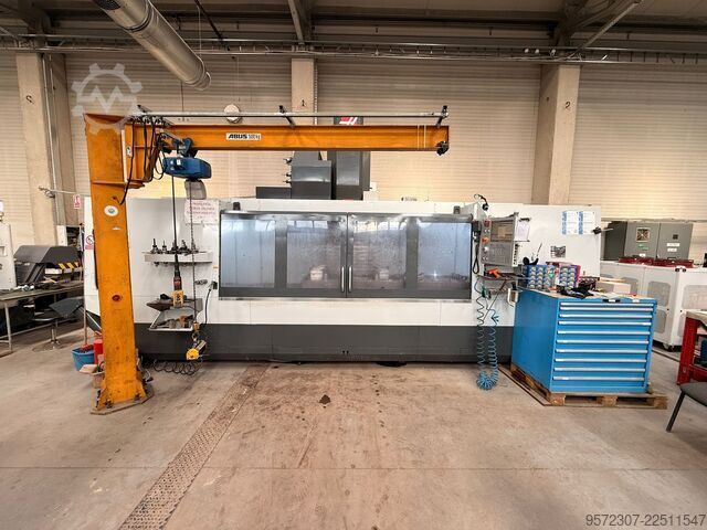 Vertical machining center HAAS VF-10/50
