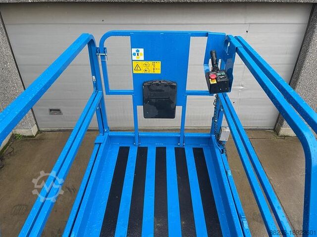 Aerial platform Genie GS4047