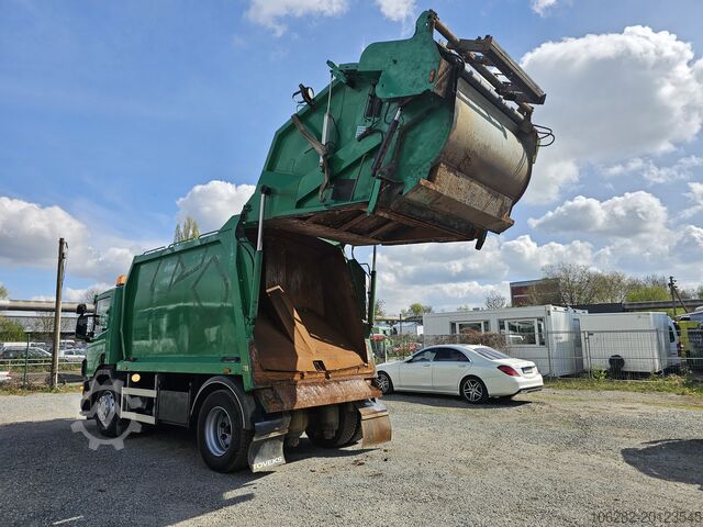 Garbage truck SCANIA P94DB4X2NB230 mit NORBA RL200 14.1cub