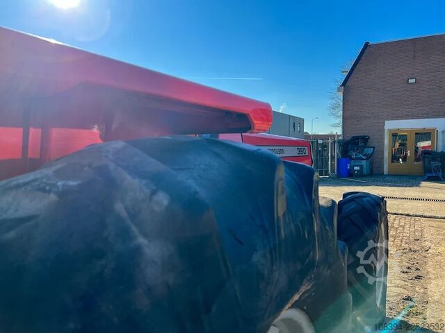 Traktor Massey Ferguson 390 4WD tractor
