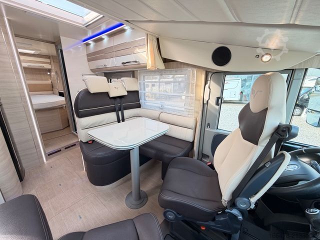 Integriertes Wohnmobil MOBILVETTA K-Yacht Tekno Line 89 *Queensbett-Hubbett*