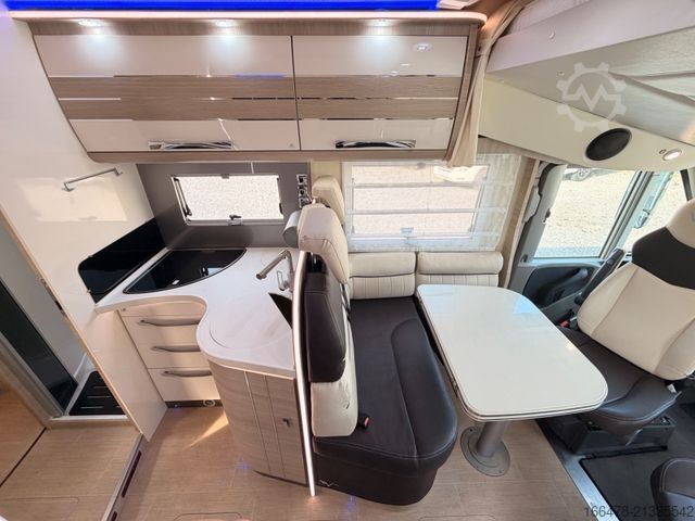 Integriertes Wohnmobil MOBILVETTA K-Yacht Tekno Line 89 *Queensbett-Hubbett*