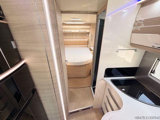 Integriertes Wohnmobil MOBILVETTA K-Yacht Tekno Line 89 *Queensbett-Hubbett*