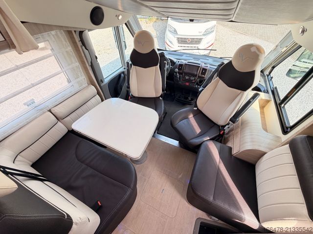 Integriertes Wohnmobil MOBILVETTA K-Yacht Tekno Line 89 *Queensbett-Hubbett*