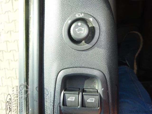 Kastenwagen Wohnmobil / Campervan FORD Nugget 185PS Autm. Aufstelldach Markise AHK Xeno