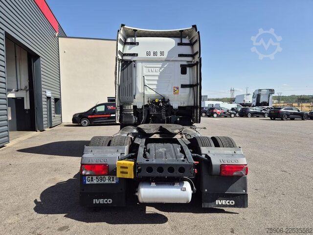 Standard tractor unit Iveco S-WAY