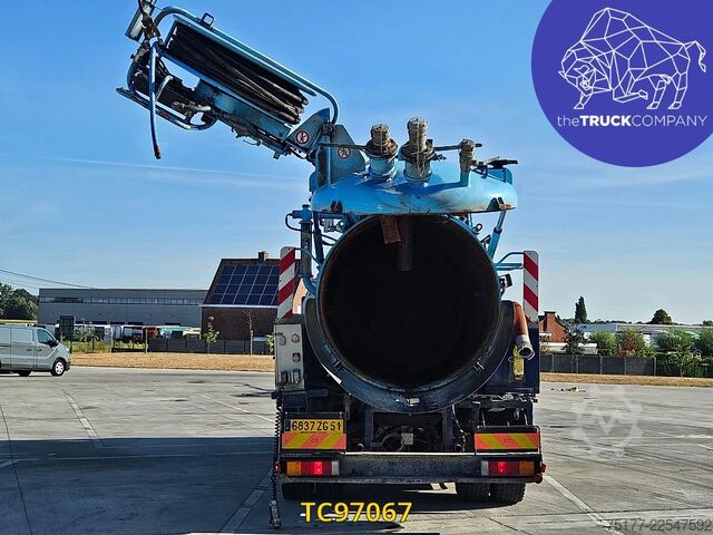 Tanker truck Renault Premium 300