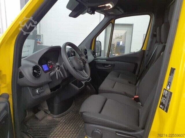 Kastenwagen hoch Mercedes-Benz Sprinter 215 CDI Hochdach L1H2 Automatik NAVI