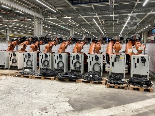 2 x Industrieroboter (2013+2013) Kuka KR 500 L420-2