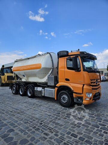 Silo truck Mercedes-Benz Arocs 3246 LK