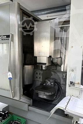 Universal machining center DECKEL MAHO DMU 50 EVOLUTION