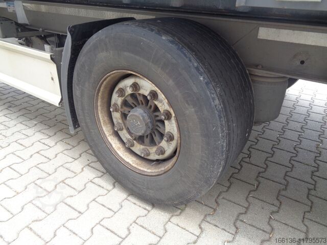 Flatbed open Fliegl TPS 180 Mega-E Plateau