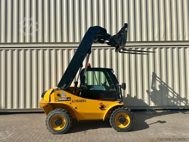 Other JCB 520-40 / 2017 BJ / 2.297 Bh / 4 Meter / 2 Tonnen